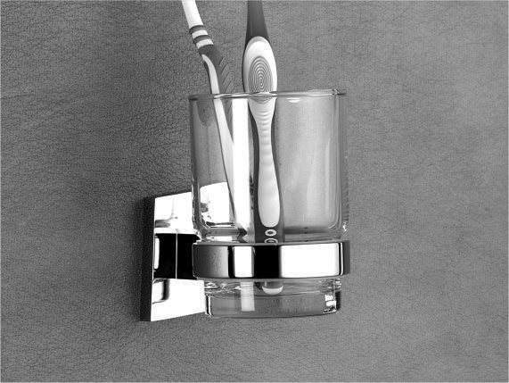 Sharlo by Decor Brass Bath